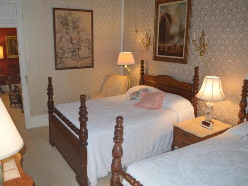 Franklin Terrace Bed And Breakfast Bilik gambar